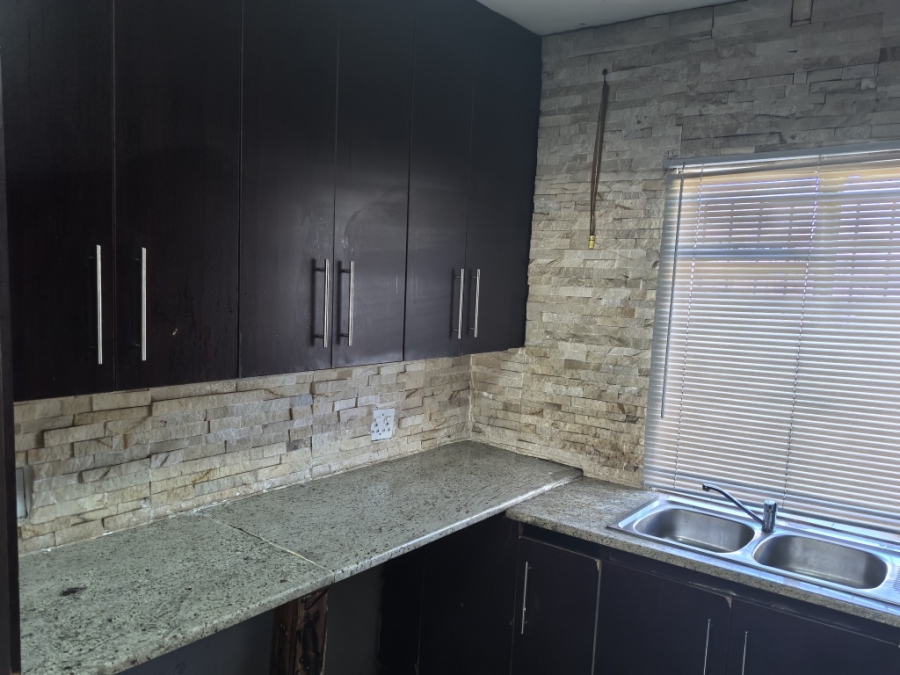 To Let 2 Bedroom Property for Rent in Navalsig Free State